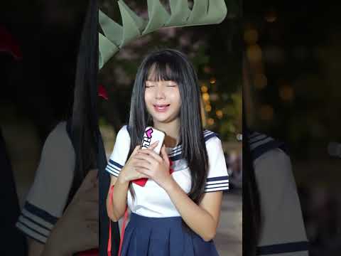 butuh waifu kedua? 😏