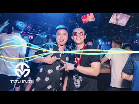 TAY TRÁI CHỈ TRĂNG - DJ TRIỆU MUZIK FT CM REMIX - 左手指月 - Upwards To The Moon