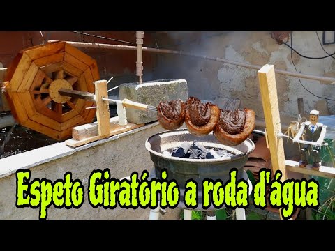 Churrasqueira movida a RODA D'AGUA!  Water Wheel Spit roast BBQ!