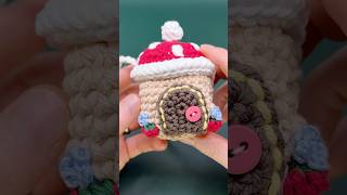 Crocheting my own Gnome Home dice pouch 🍄 Crochet Pattern Out Now!