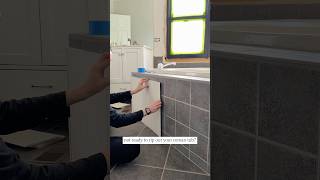 Not ready to rip out your roman tub? This beadboard update made a huge difference!