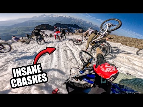 MEGAVALANCHE 2025 RACE // INSANE CRASHES & FULL SPEED OVERTAKES!!
