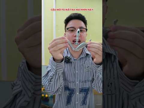 Những cây bút độc lạ bình bông của Bốn Mắt