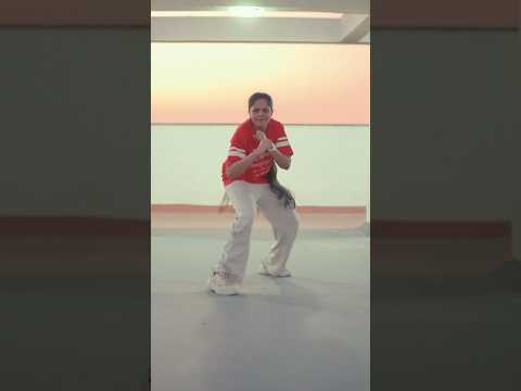 When life gets heavy โฆDance it out ๐ #nihasisters #dolly #dance #trending #viralvideo