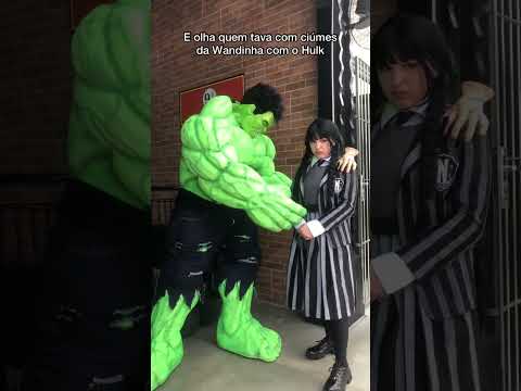 Batman com ciúmes da Wandinha com Hulk - #tiarute #levidavi #davi #davidotiktok #levidotiktok #levi