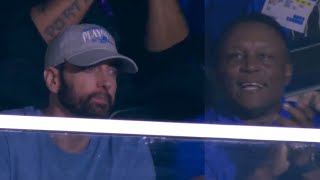 Detroit Legends Unite: Eminem & Barry Sanders Turn Up at Lions vs Bears Game! 🦁🏈 (Sept 14, 2025)