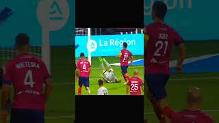 Messi's wonderful bicycle goal against Clermont