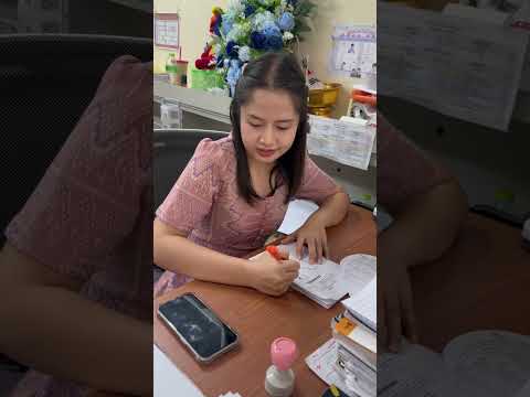 มีนักเรียนไว้เป็นเพื่อนเล่นกัน