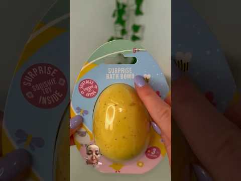 (ASMR) UNBOXING A MYSTERY EASTER*FIDGET* BATHBOMB!!!?(CUTEST FIND!) #Shorts