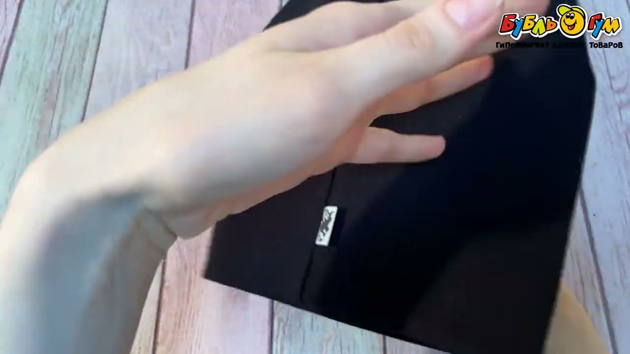 Шапка трикотажная однотонная черная - видео