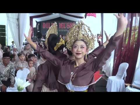 Aya Si Ambu Pasti Lucu ‼️ Mapag  Pengantin # Lingkung Seni Wiragandani # Ciamis