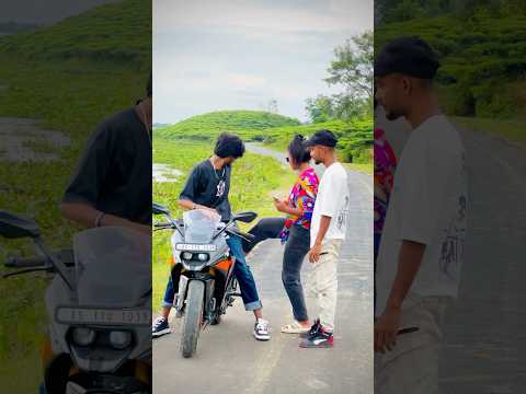 Aayi Kabadi mujhse Panga Lene 😂 #shorts #ktm #youtubeshorts #tiktok