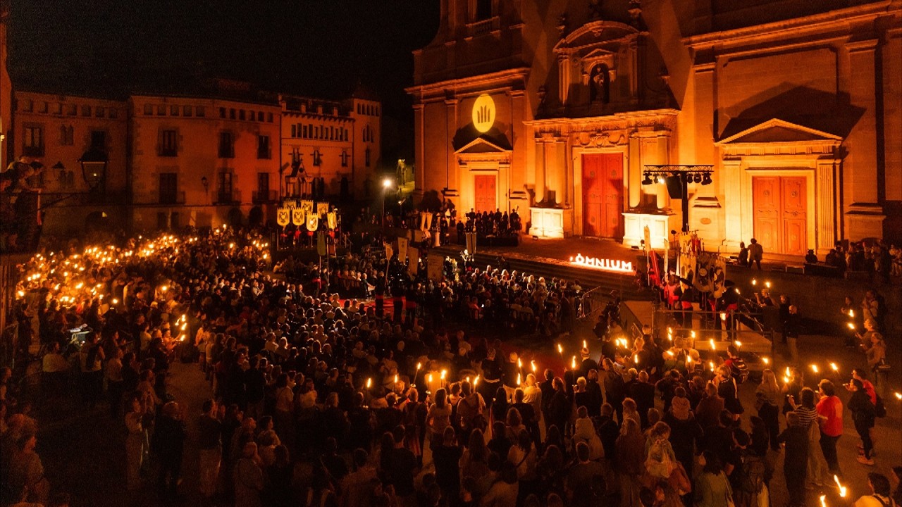 La marxa dels Vigatans, un dels actes més multitudinaris de la Diada a Osona