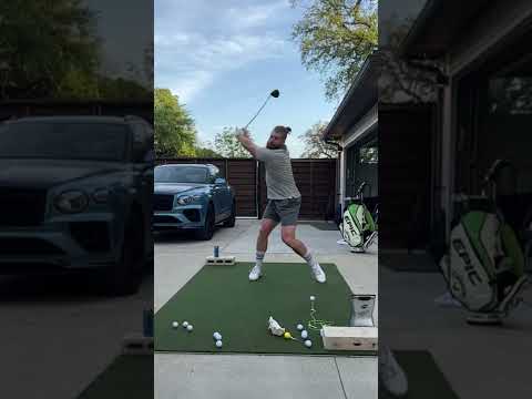? Trying to not dent that car… ? #shorts #golf