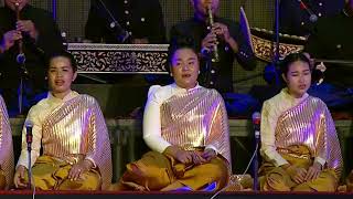 បទហេនិងបទសុវណ្ណភាត្រាក្នុងព្រះរាជពិធីបណ្ដែតប្រទីប