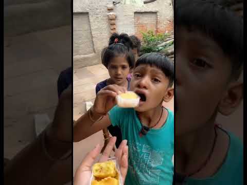 Cute baby ko ??chiz dilayi ??#youtube #shorts #trending