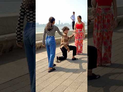 😍🤭Muje to propose kar diya ladki ne 🤩😅#youtube #youtubeshort #yt #love #viral #trending #candy