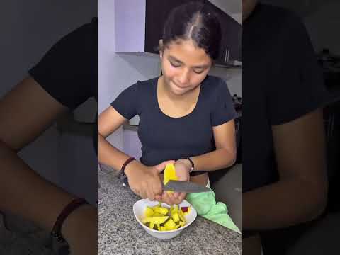 El mango con limón y sal solo lo comen las mujeres 🤰😨😱😨😱😨