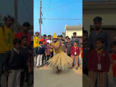 पिछे देखे #short #trending viral #dance 🤣😂 Funny look (#dancersunnyarya)