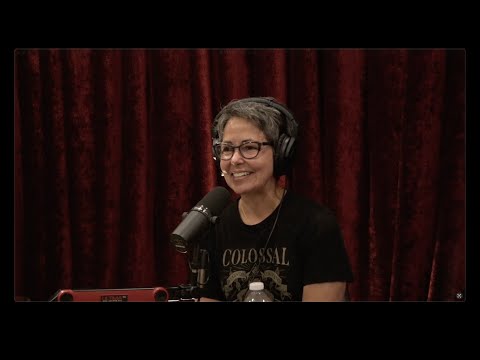 Joe Rogan Experience #2338 - Beth Shapiro