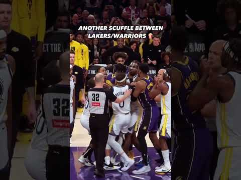 Jarred Vanderbilt and Looney get into a scuffle! #lakers