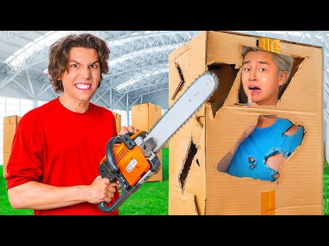 EXTREME BOX HIDE & SEEK vs MY FRIENDS!!