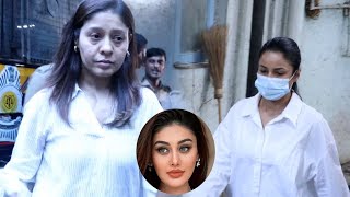 Sunidhi Chauhan & Shehnaaz Gill Arrives At Shefali Zariwala Last Journey