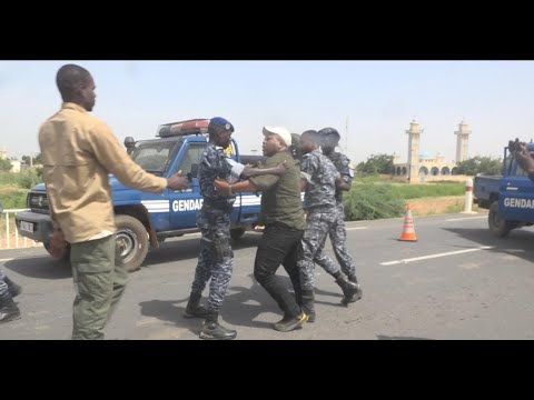 ? Urgent: Bougane arrêté par la gendarmerie sur la route de Bakel