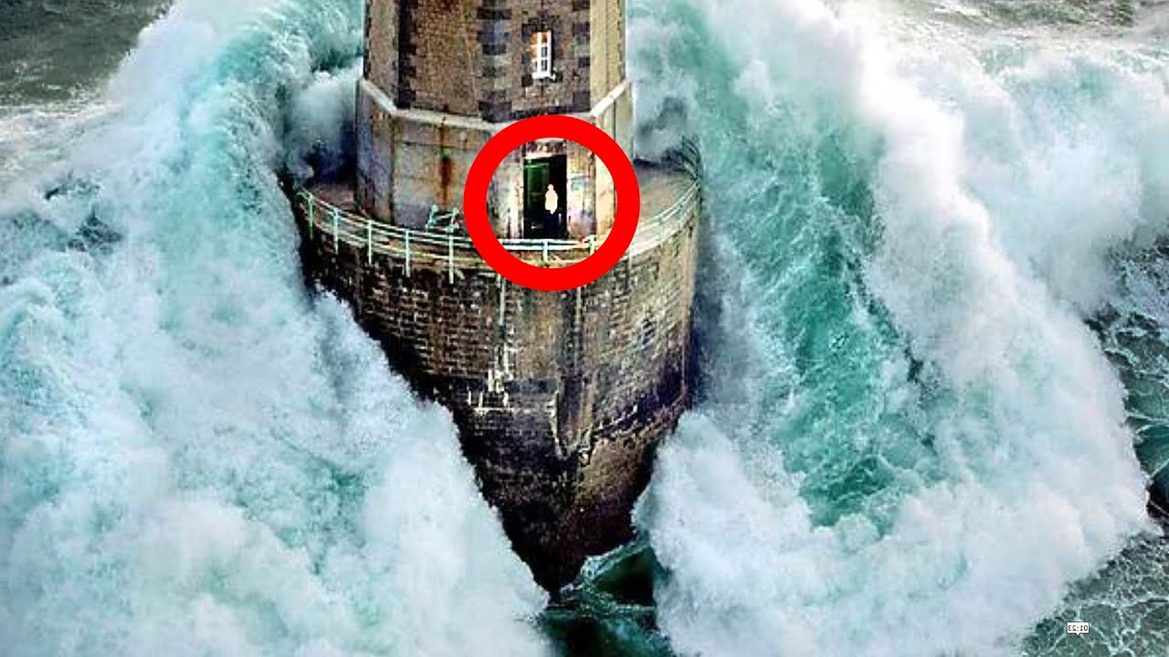 15 SCARY Lighthouses Built in Perilous Places