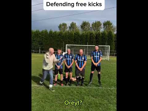 DEFENDING FREE KICKS! #stevebracknall #football #freekick