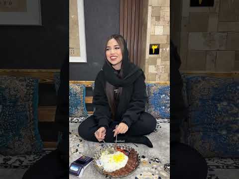 چرا دخترا اینجور شدن 🤣🤣🤣 #غذا #comedyshorts #food #comedyvideos #funny #چالش #گیم #shortvideos