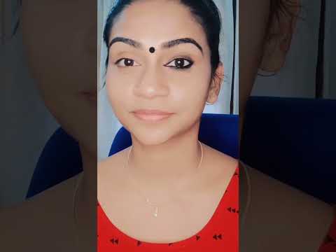 2 different eye make up? #eyemakeup #eyemakeuptutorial #preenaanuraj #makeup #smudgeeye