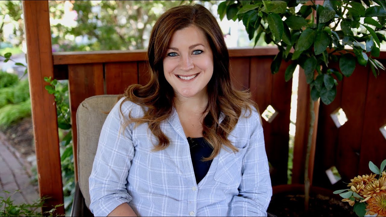 Q&A: Painting the Gazebo, Gravel Maintenance, Why I Always Wear My Hair Down!