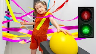 Red Light Green Light | Best Kids Challenge Adventures