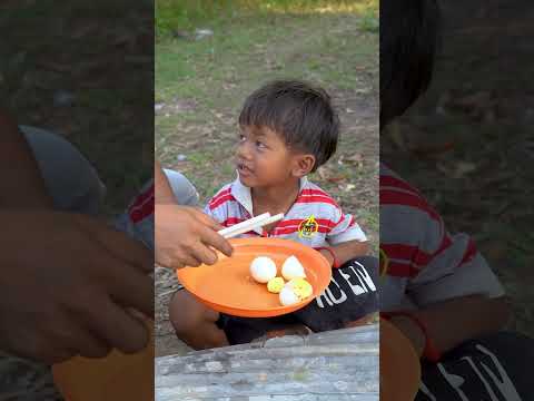 Outdoorfood Wow U Are So Kind All Bro Share Eggs In Forest #survival #camping #forest #outdoor