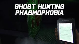 SCARIEST GAME EVER! Phasmophobia PS5
