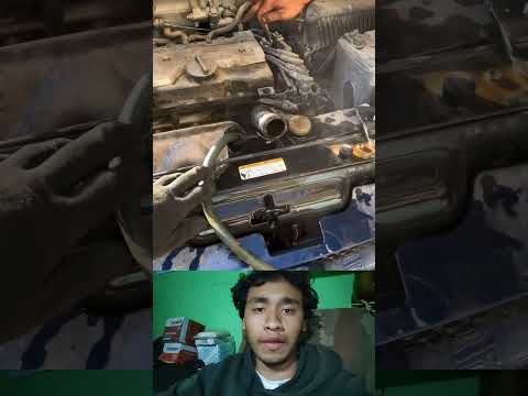 limpia el sistema de refrigeraci贸n del auto #reels #mecanica #herramientas
