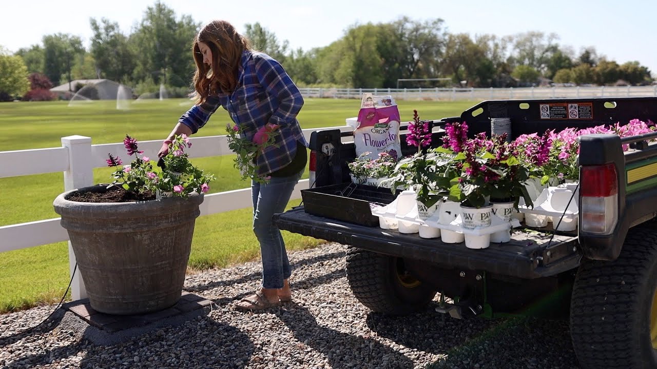Planting 14 Pots Along Our Fence! Super Excited about This Recipe!