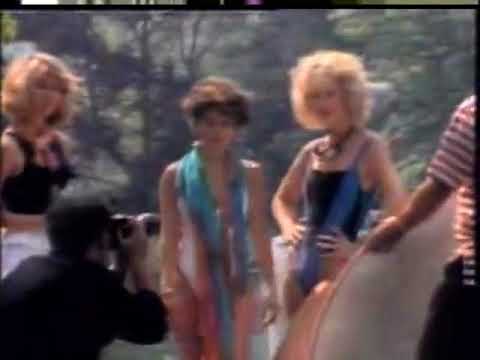 Waiting For A Girl Like You – Video Karaoke (Pioneer)