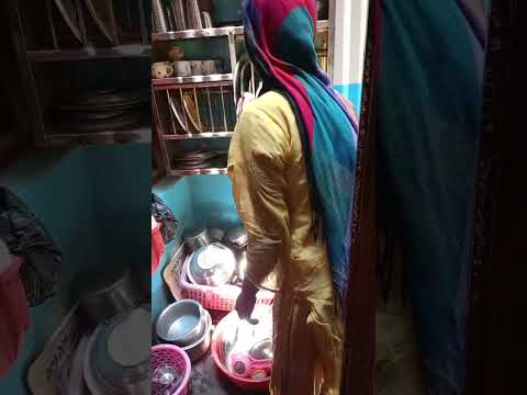 اللہ بہت گرمی پڑ رہی ہے hamare mulk mein rahamat wali barish ata farma