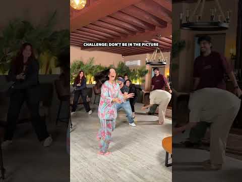 Don’t be in the picture challenge! #comedy #funny