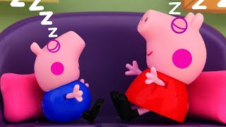 Un dia de Peppa y Jorgito, Peppa la Cerdita