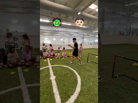 Boys stronger than girls 💪⁉️ #footballshorts #funnyvideos