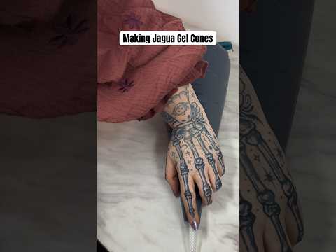 How to fill and seal Jagua gel cones! ๐ค #henna #jagua #tattoo