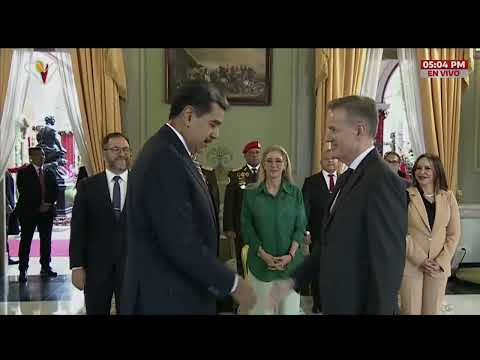 Maduro recibe credenciales de nuevo Embajador de España, Álvaro Albacete