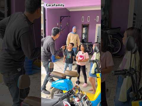 Caca ditinggal#Cacafamily #shorts #trending #comedy #humor