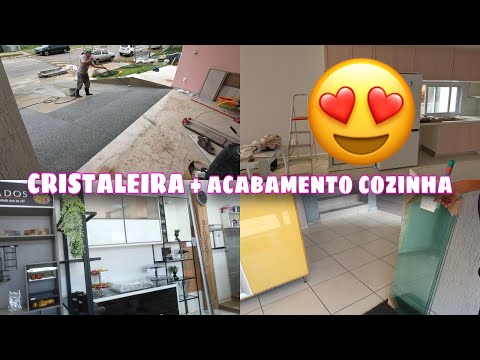 ATUALIZAÇÃO NA COZINHA | CRISTALEIRA + ACABAMENTOS AEROS | FOMOS COMPRAR AS PORTAS DA COZINHA