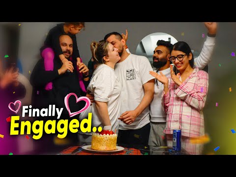 Sister Got Engaged ♥️ Cute Celebration With Family 🥹