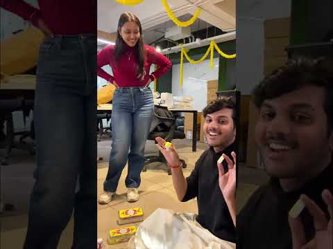 Chindi simran ki Jacket apko kaisi lagi? #diycrafts #skillinabox #fashiondesign