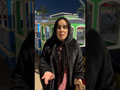 “أوسم طفل في العالم.. بيشبط في قطر الأطفال وأمه بتقول له لأ!”